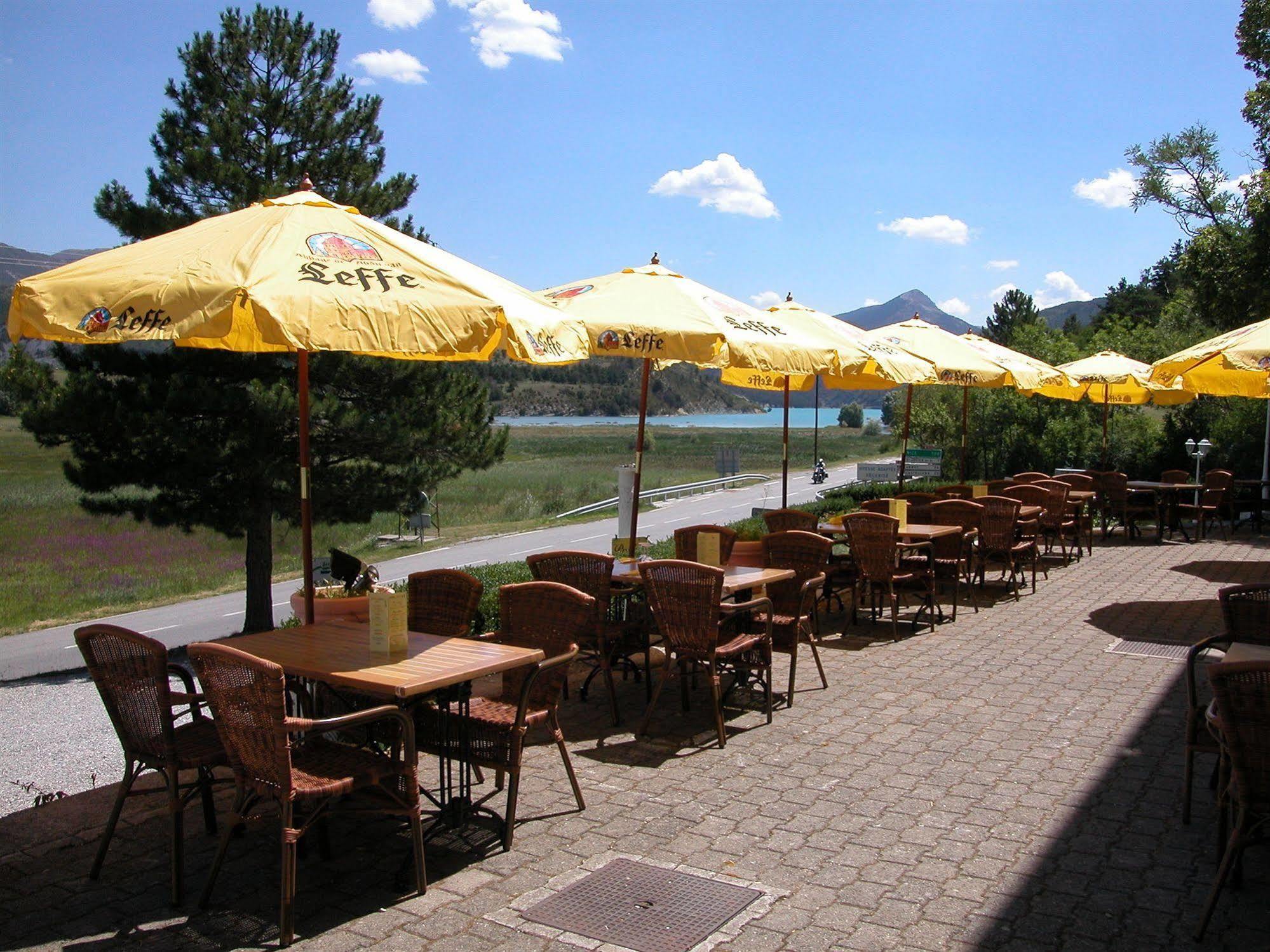 Hotel Lac Et Foret Saint-André-les-Alpes المظهر الخارجي الصورة